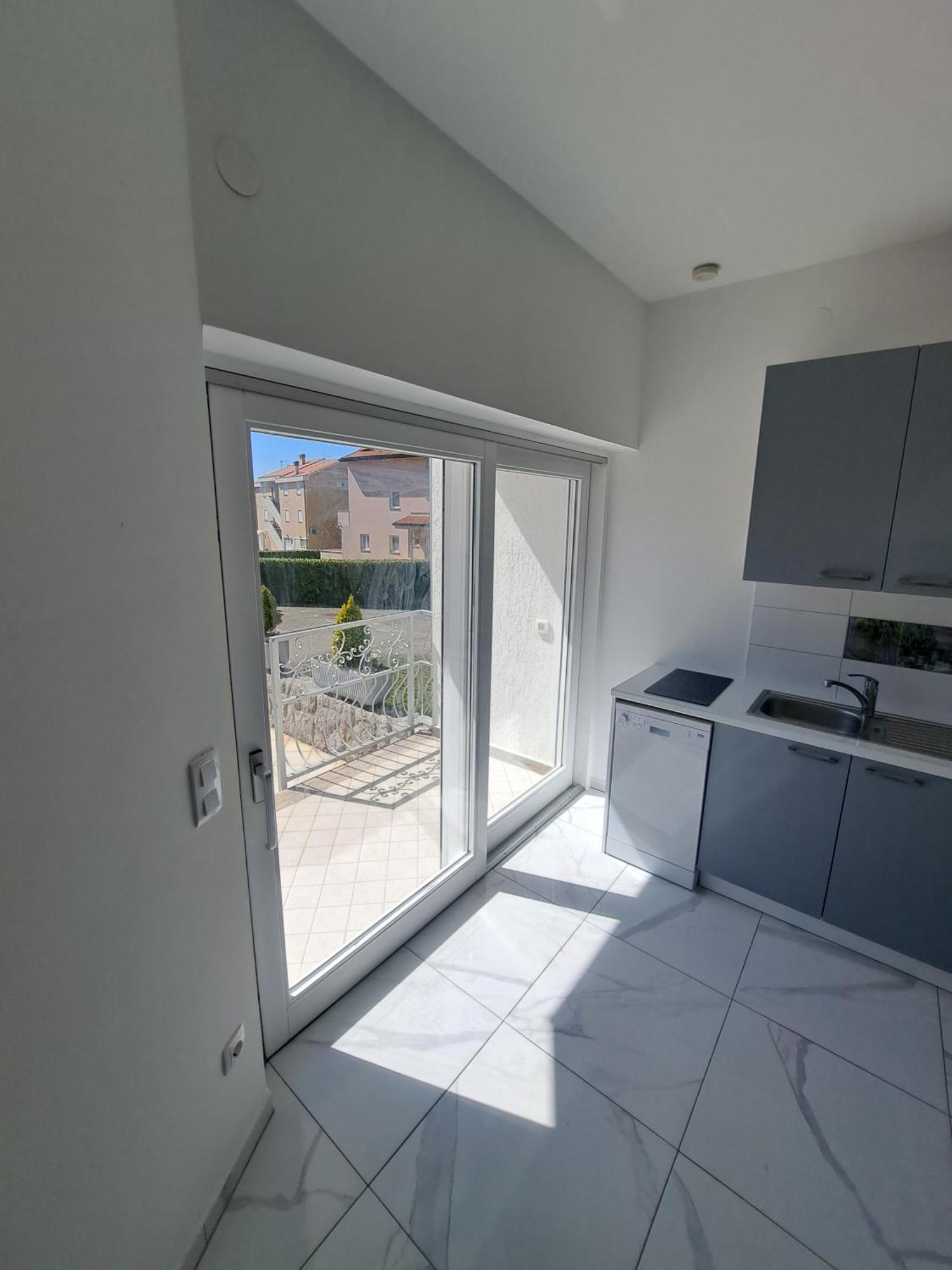 Apartmani Totic Малинска Экстерьер фото